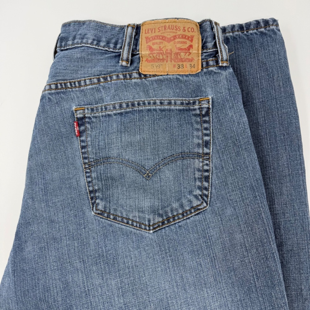 Levis 559 Relaxed Straight Jeans Mens 38x34 Medium Wash Blue Denim 100% Cotton